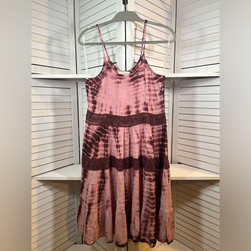 NEW EXIST DRESS